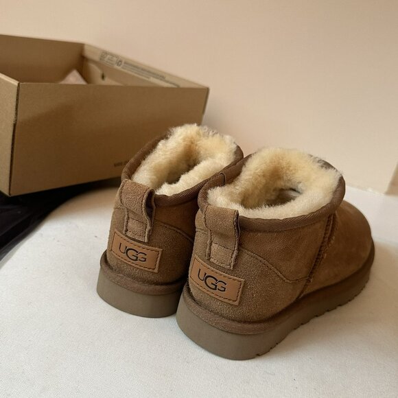 Women’s Ugg Classic Ultra Mini Boots Chestnut - Picture 6 of 6